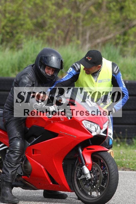 Archiv-2025/10 23.04.2025 Cornu Master School ADR/gruen-vert/13